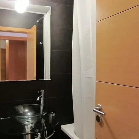 Cozy,great Location With Parking * 포티마오