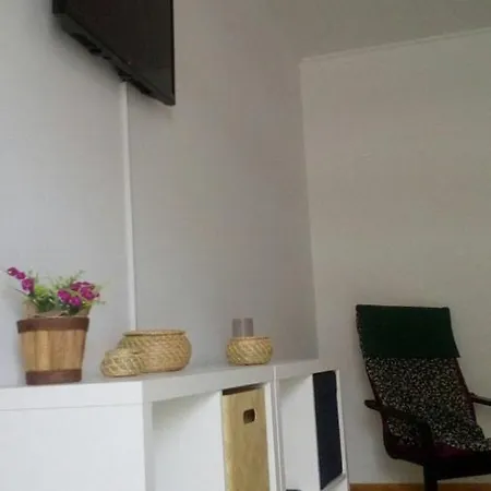 Cozy,great Location With Parking Portimão